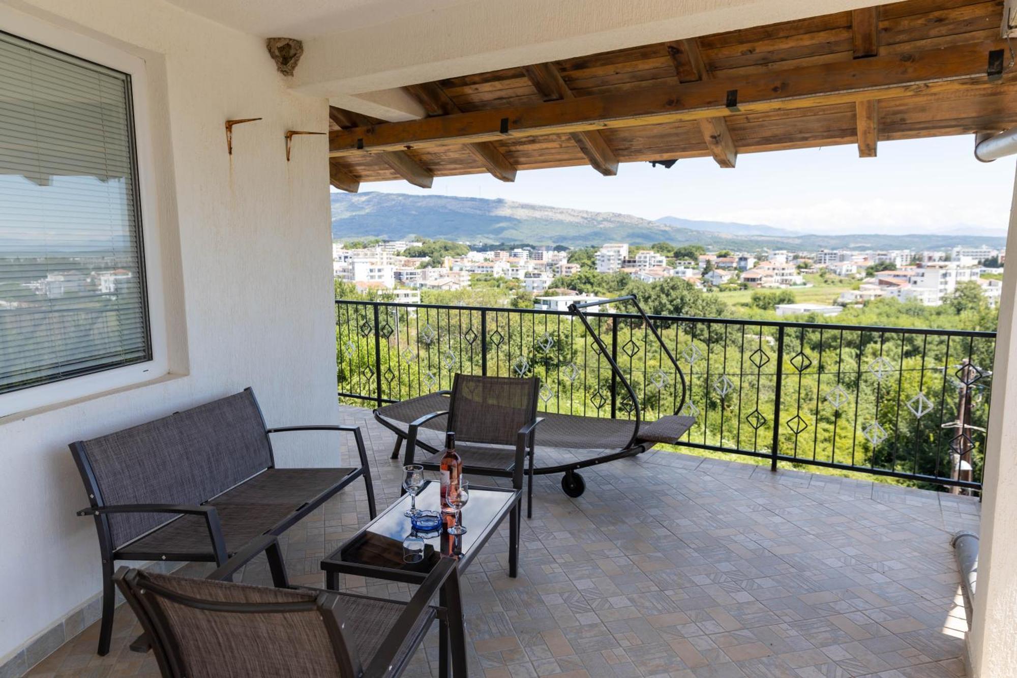 Guest House Aldin Ούλτσιν Εξωτερικό φωτογραφία