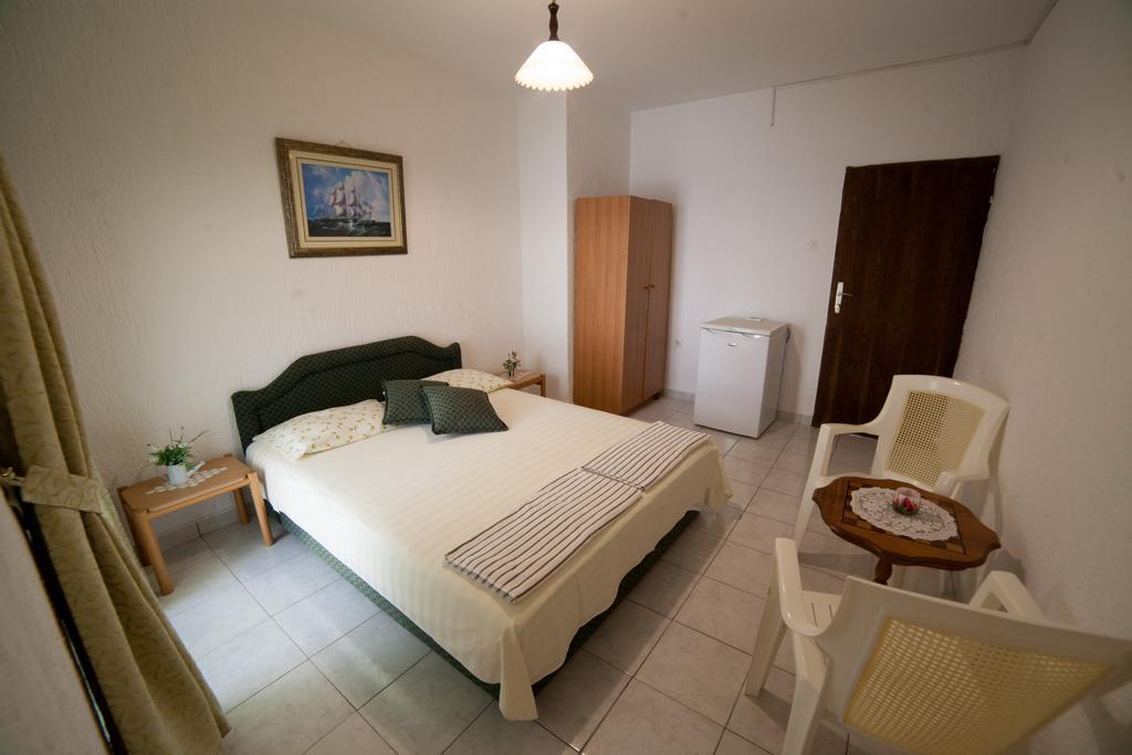 Guest House Aldin Ούλτσιν Εξωτερικό φωτογραφία